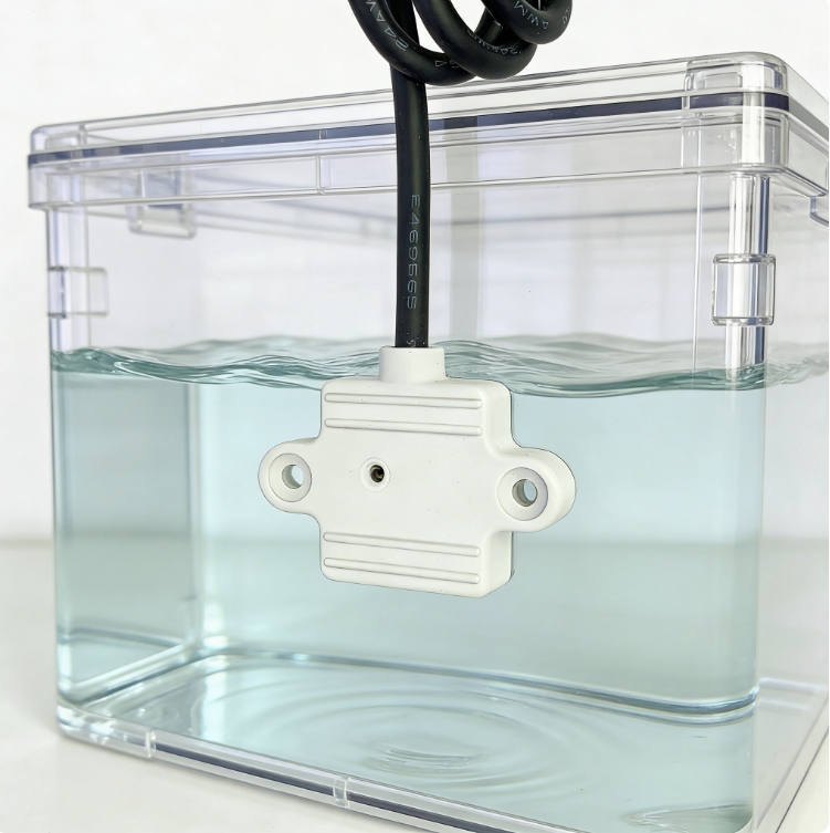 3.3-6V Plastic Tank Non-Contact Level Sensor